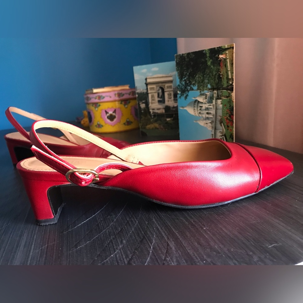 Alohas Lindy Slingback Kitten Heel
